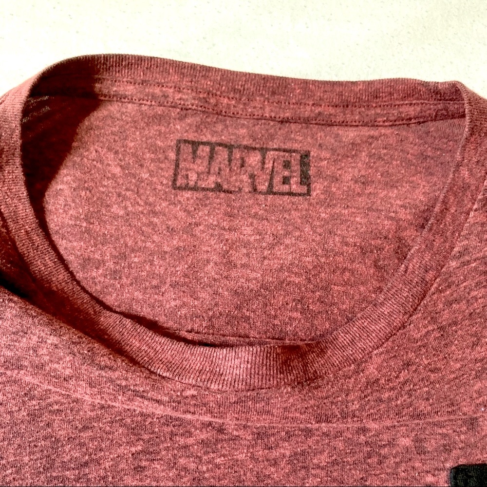 DEADPOOL Maroon Short Sleeve T-Shirt with Chest Pocket Mens Medium - Picture 9 of 14